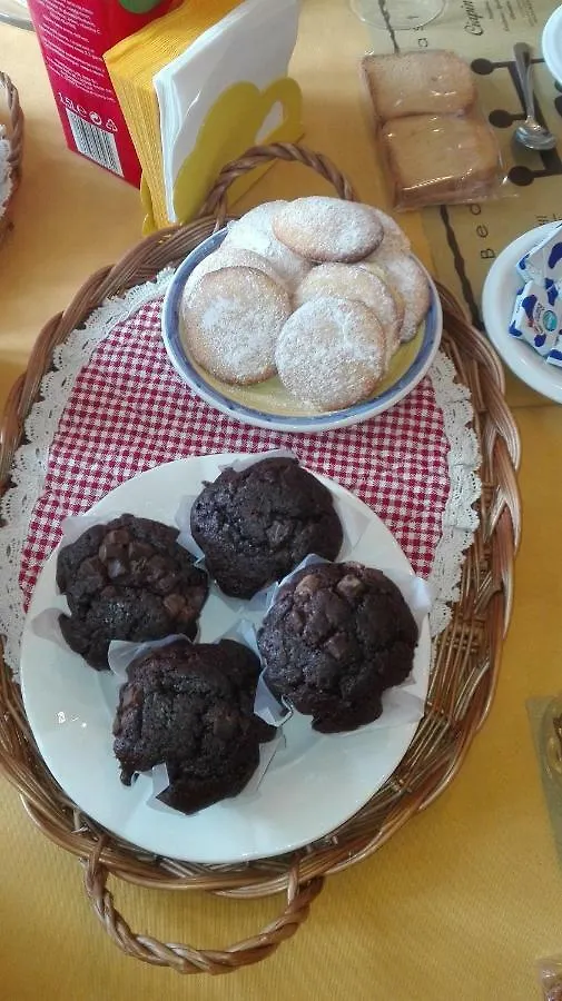 Frühstückspension B&B La Rondine Tra Pisa E Lucca San Giuliano Terme