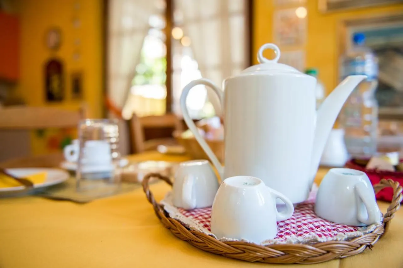 Bed & Breakfast B&B La Rondine Tra Pisa E Lucca San Giuliano Terme Italy